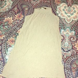 Sleeveless high neck